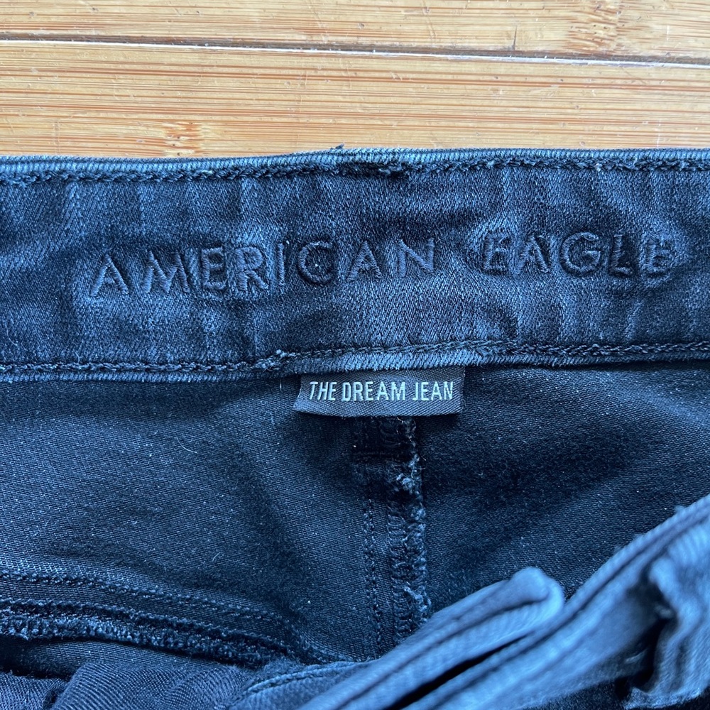 American Eagle - Picture 2 of 4